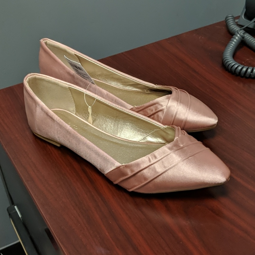 NWT pink satin ballet flats size 8